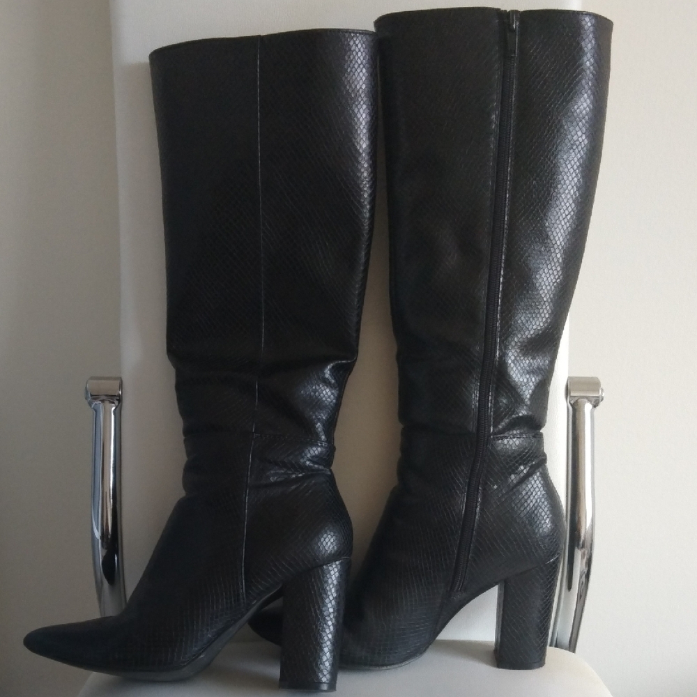 Steve Madden Black Textured Heeled Boots